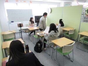 安心の少人数制授業で成績アップ↗