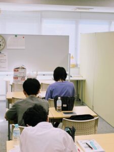 よくある質問にお答え！～大学進学コースと塾、どっちがいい？