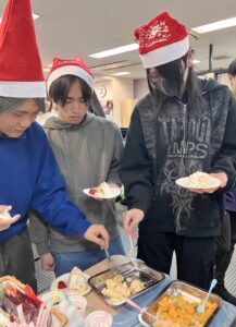 【クリスマスパーティー🎄】一ツ葉高校福岡西キャンパスで笑顔あふれる冬のひととき！交流と学びの1日