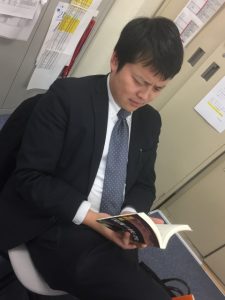 本を読む