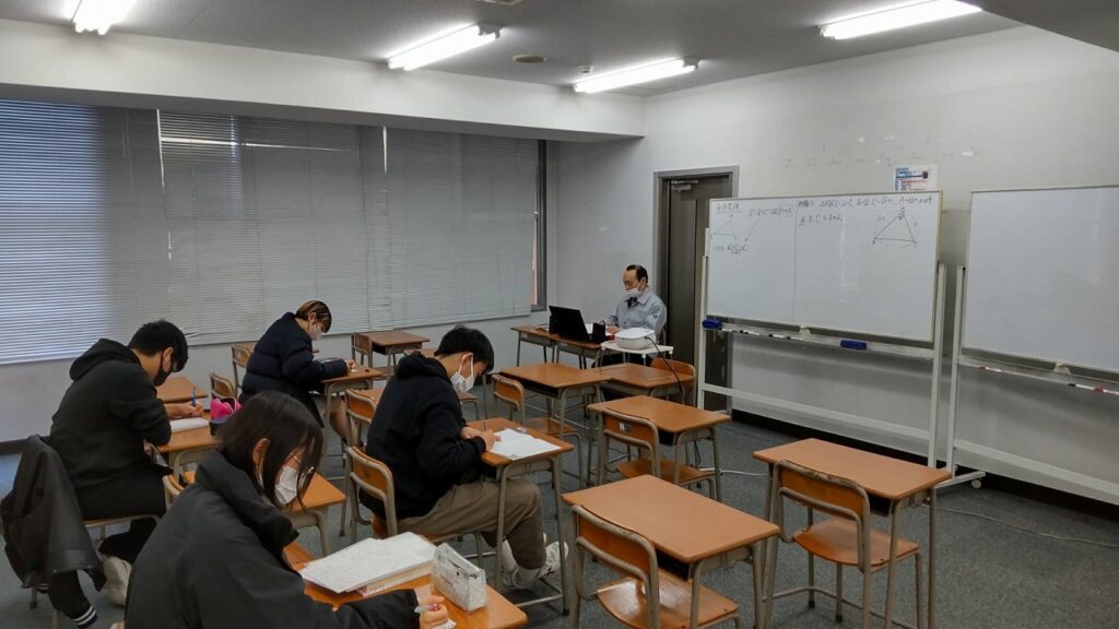 【無料で体験可能】大学進学コース春期講習とは？？