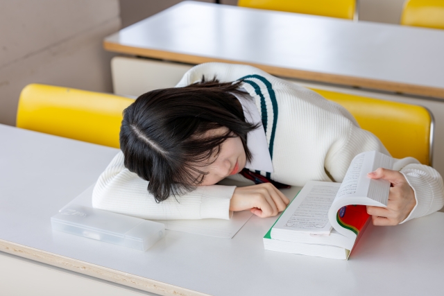 名古屋キャンパス 眠れない夜はもう終わりに！合格を掴むための「最強の睡眠戦略」