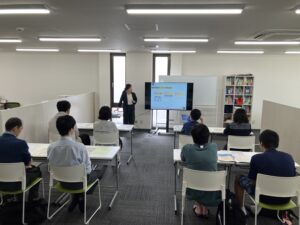 【秋のオープンスクール】在校生との交流で緊張も笑顔に！