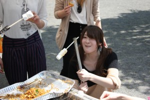 焼きそばの食べ比べ