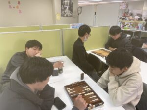【ボードゲーム部】2024年度バックギャモン検定を実施しました