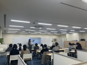 体調不良で高校に通えない…通信制高校へ転校し大学進学を実現｜一ツ葉高校横浜キャンパス