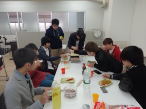 まさかの雨ですよ。