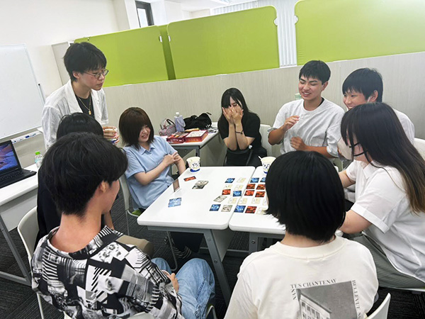 午後スタートで友達増！ 居場所を見つけた中等部